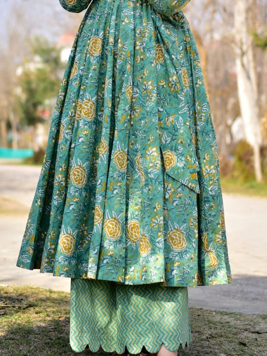 K b stylish and comfortable sea green digital printed cotton palazzo gown set